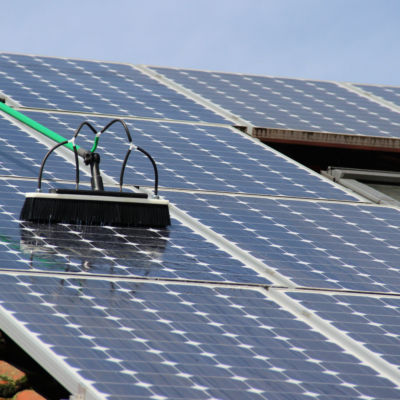 Professionelle Solarzellenreinigung